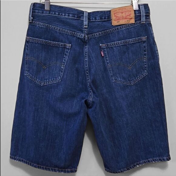 Levi's Men's 469 Loose Fit Jean Shorts 90s Size 33 Ling‎ Inseam 12" Medium Wash - Picture 8 of 15